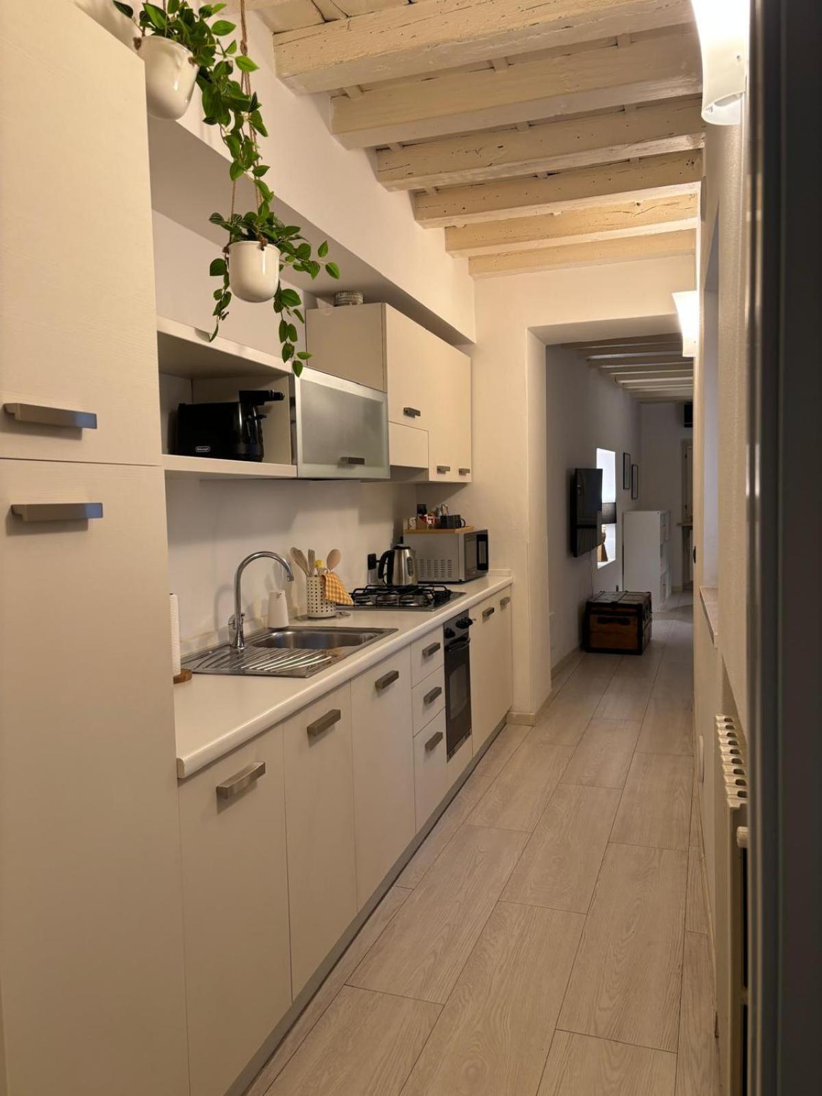 Sanpietro Apartment Verona Ngoại thất bức ảnh